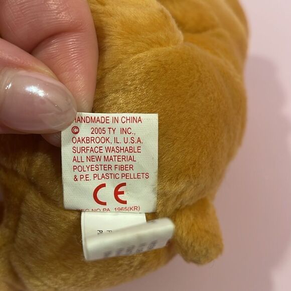 Ty Original Beanie Baby 2005 Blitz the Bear w Football Excellent Condition NWT - Picture 10 of 10